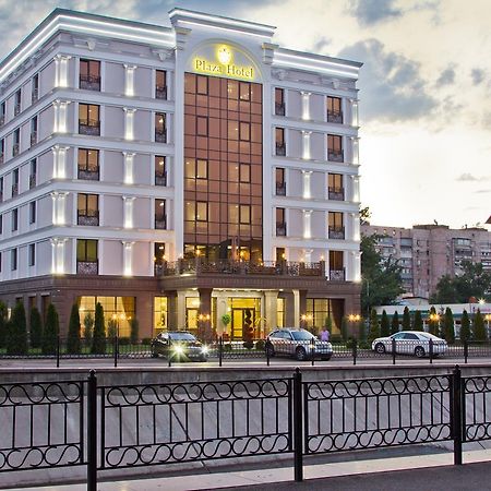 Plaza Hotel Alma-Ata Buitenkant foto
